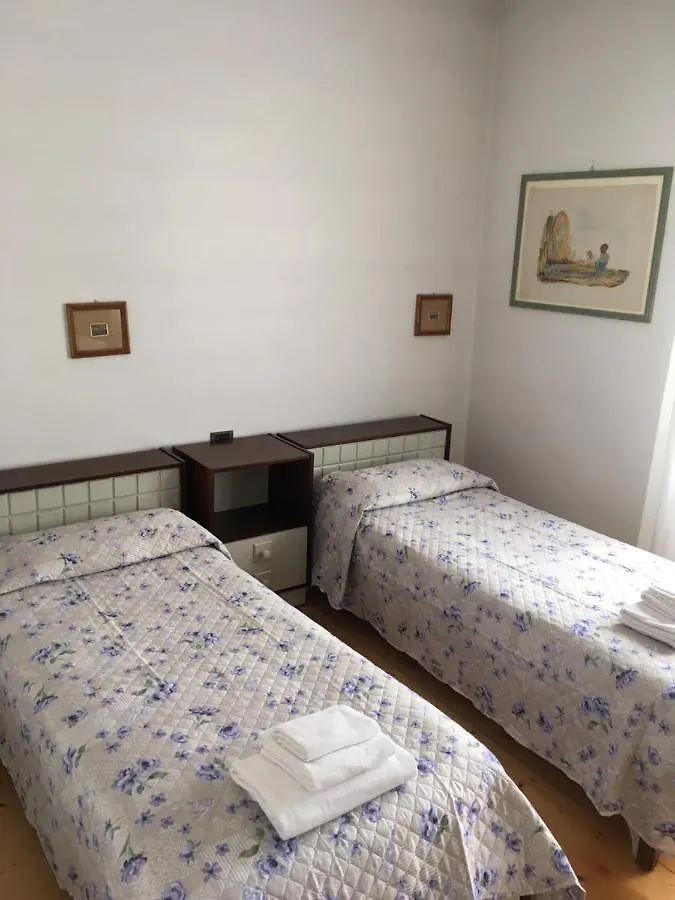 Grest Hotel Valeggio sul Mincio 0*,  Italy